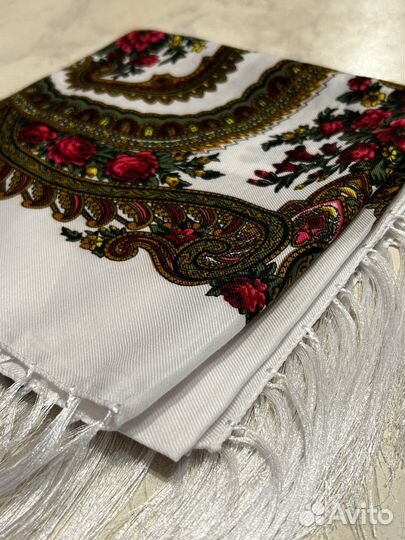 Платок женский осенний зимний в русском стиле