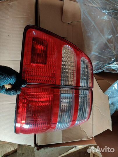 Toyota lend cruiser 100 задние фонари