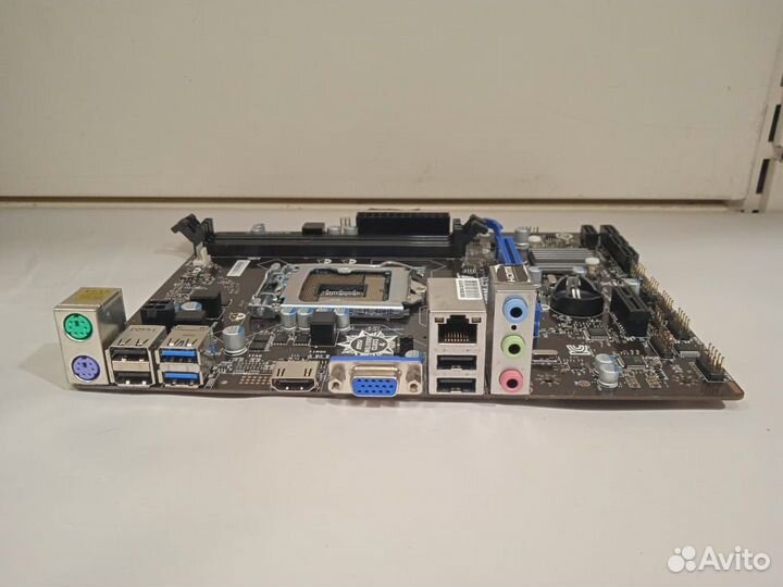 Материнская плата MSI H81M-E33 сокет 1150