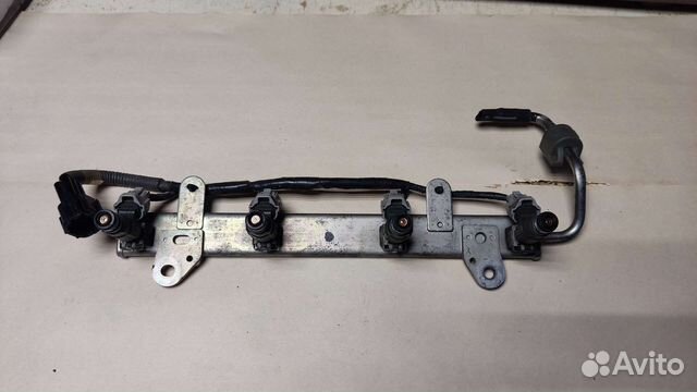 Топливная рампа с форсунками, впрыск QR 25