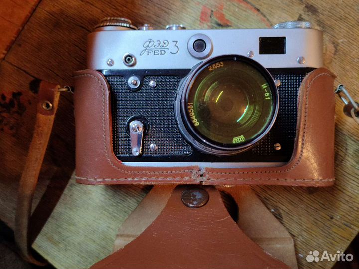 Плёночный фотоаппарат фэд3