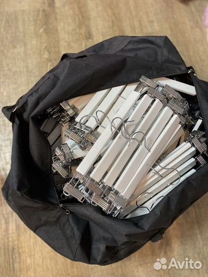 Плечики вешалки для одежды