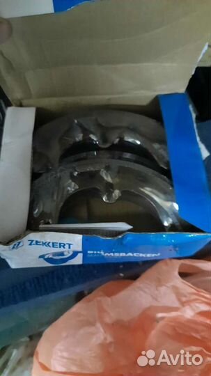 Задние тормозные колодки тойота карина