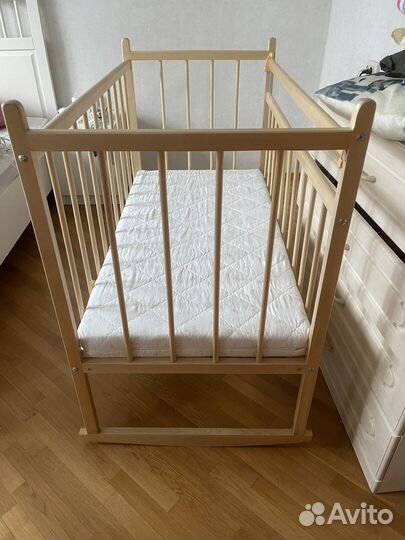 Кроватка детская