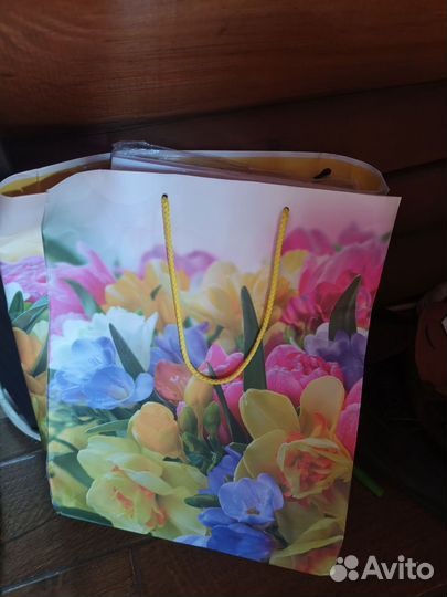 Пакет с сюрпризом