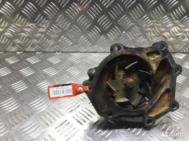 Помпа Kia Sorento d4cb d4cb