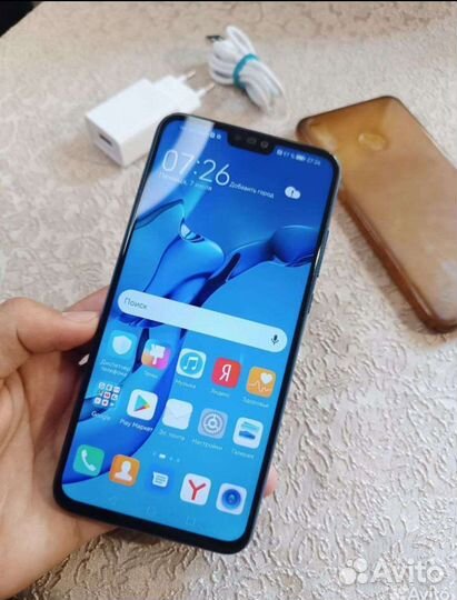 Телефон Honor 8X