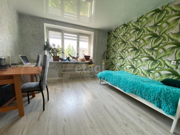 3-к. квартира, 81 м², 7/10 эт.