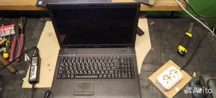 Ноутбук Lenovo