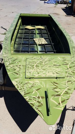 Лодка болотоход