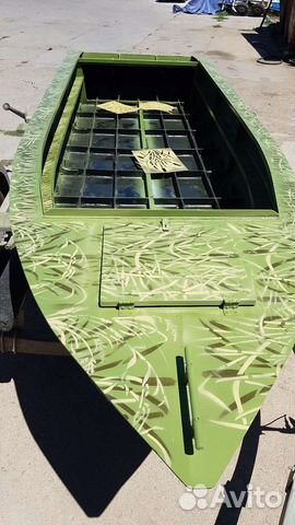 Лодка болотоход