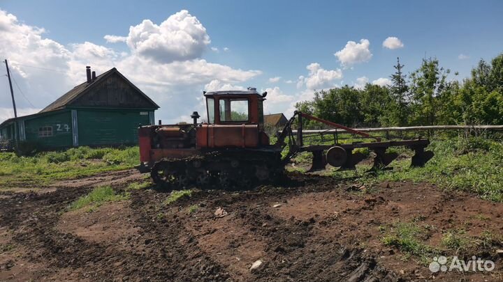 Трактор ВгТЗ ДТ-75М, 1988