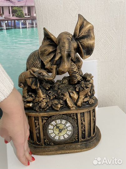 Статуэтка часы слон пластик
