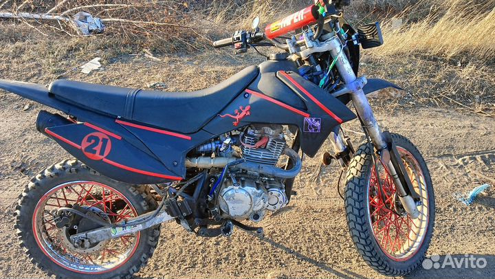 Мотоцикл Racer