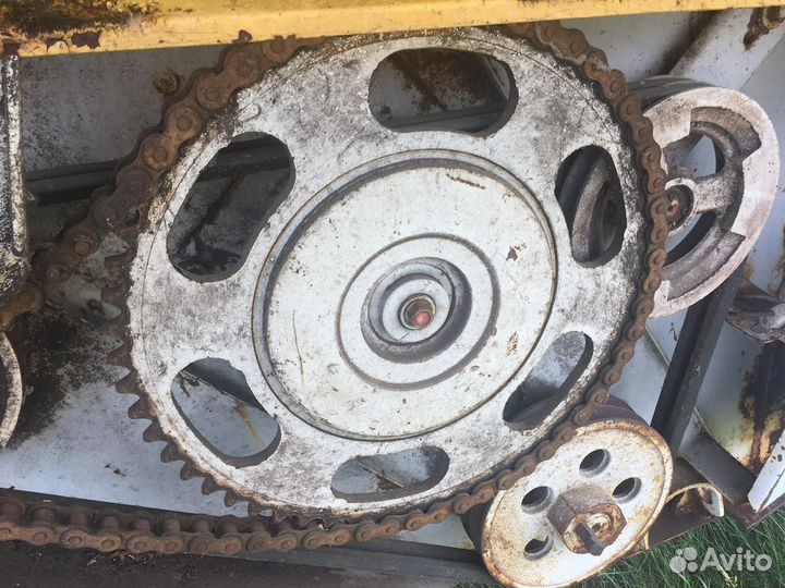 Комбайн Гомсельмаш КДП-3000 (Палессе FT40), 2008