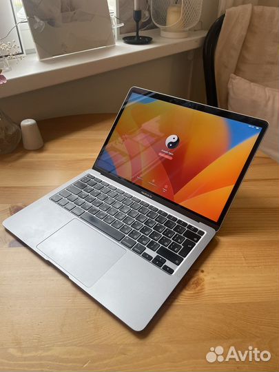 Apple MacBook Air 13 M1