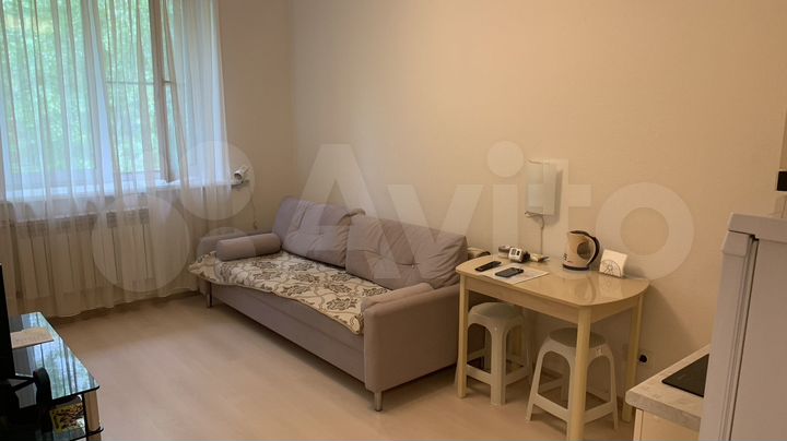 1-к. квартира, 38 м², 3/3 эт.