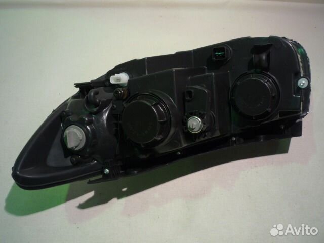 Фара Hyundai Sante-Fe 06-12 передняя правая