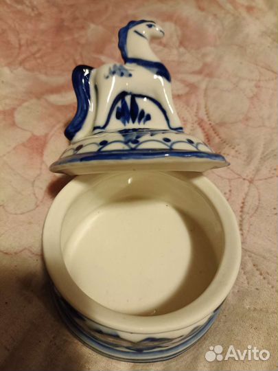 Абсолютно новая шкатулка гжель