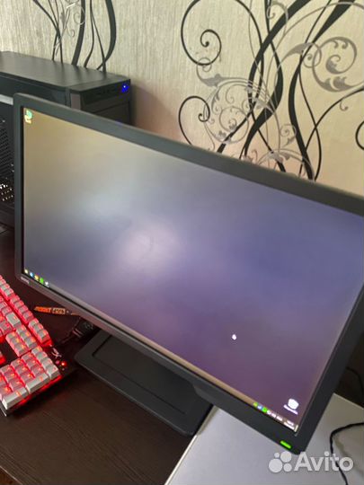 Игровой монитор 144 герц full HD benq XL2411P