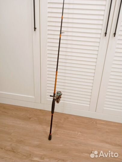 Спиннинг с катушкой