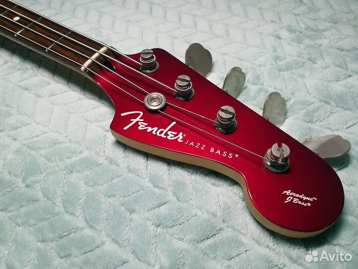 Fender Aerodyne Jazz Bass 2006