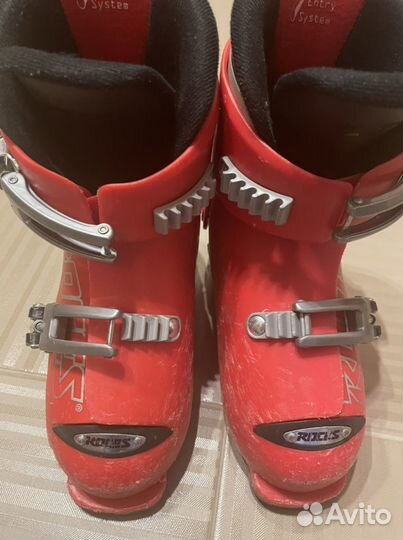 Горнолыжные ботинки детские