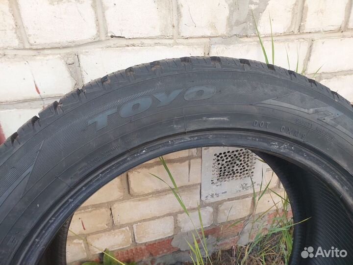 Toyo Observe Ice-Freezer SUV 235/55 R20 105T