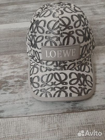 Кепка бейсболка Loewe