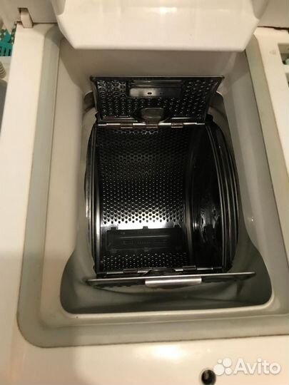 Стиральная машина с вертикальной загрузкой