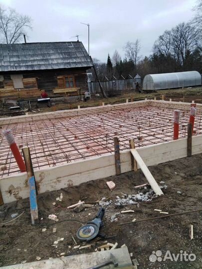 Бригада строителей