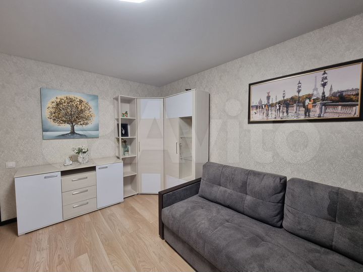 2-к. квартира, 65 м², 2/14 эт.