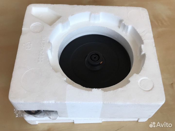 Подставка для чайника Siemens Porsche TW911P2, нов