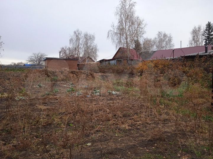 Дом 35 м² на участке 9,5 сот.