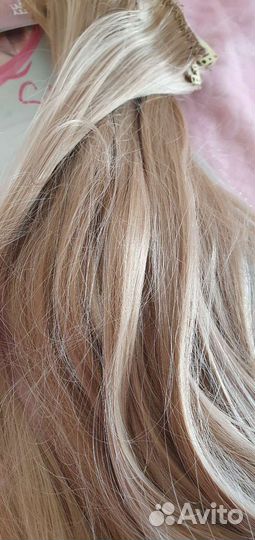 Волосы на заколках блонд