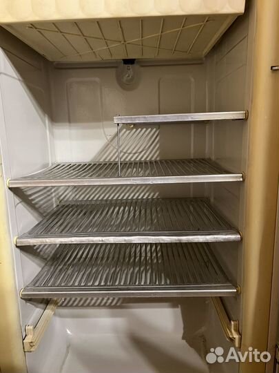 Холодильник советской, ретро, ЗИЛ испоравных