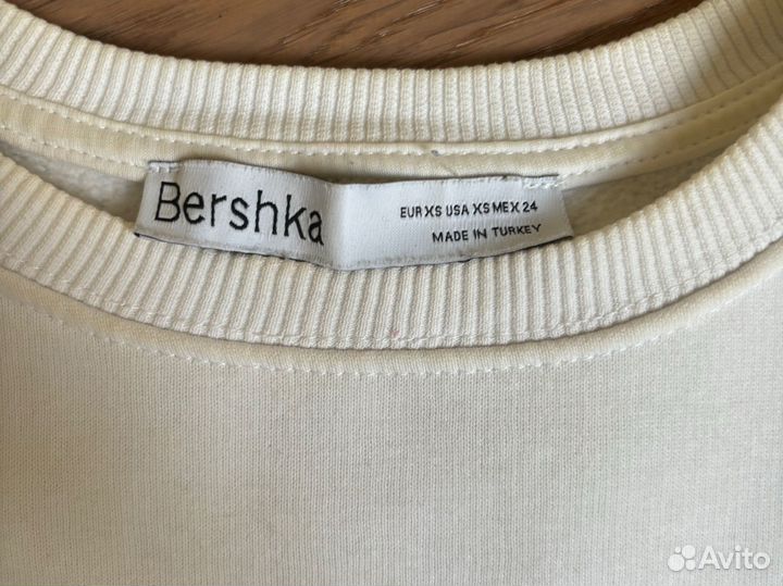 Свитшот bershka