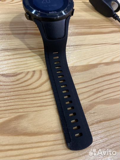 Часы suunto 5
