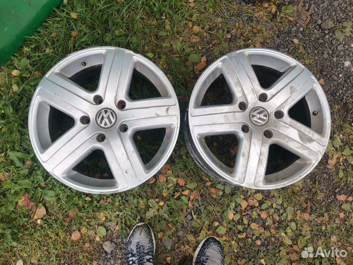 Диск литой r17