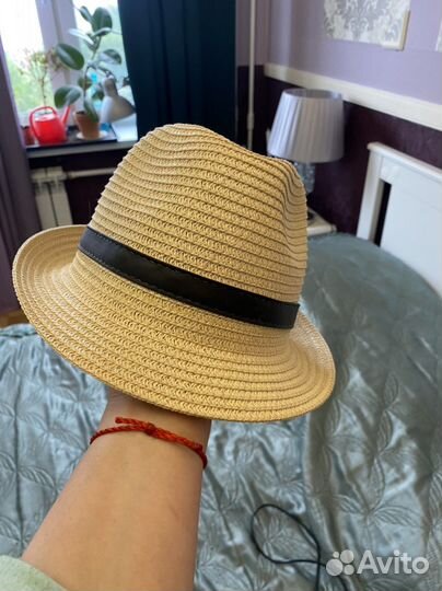 Соломенная шляпка женская
