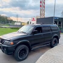 Mitsubishi Montero Sport 2.4 MT, 1998, 400 000 км, с пробегом, цена 500 000 руб.