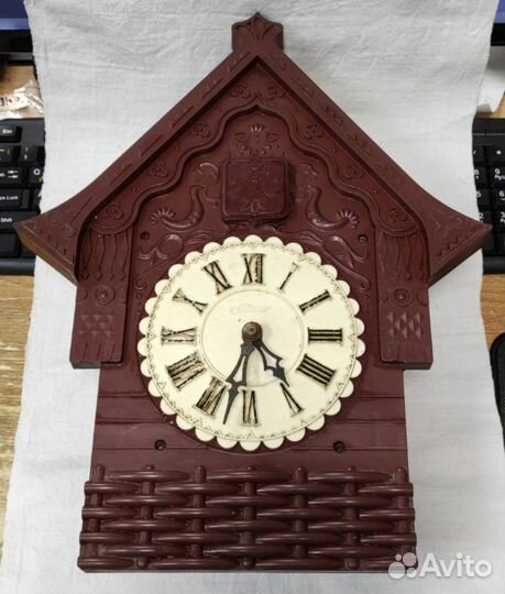 Часы настенные 