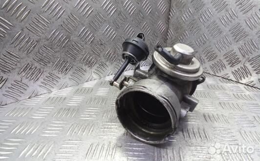 Клапан EGR дизельный volkswagen touareg 7L (KBG26A