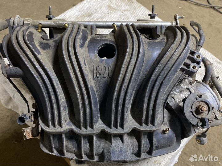 Впускной коллектор Kia Magentis 2007г