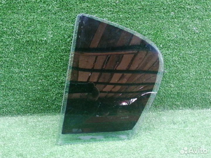 Стекло заднее левое Opel Astra H 2005-2014