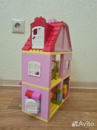 Lego дупло кукольный домик