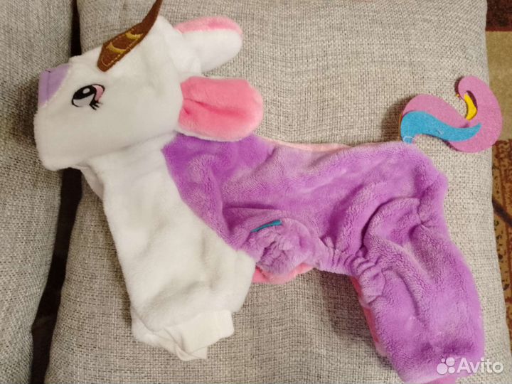 Комбинезон для маленькой собаки