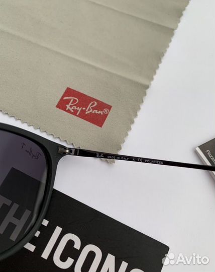 Очки Ray ban erika матовые