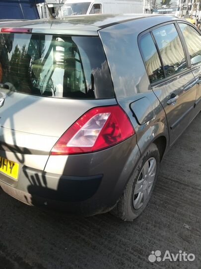 Разбор на запчасти Renault Megane 2