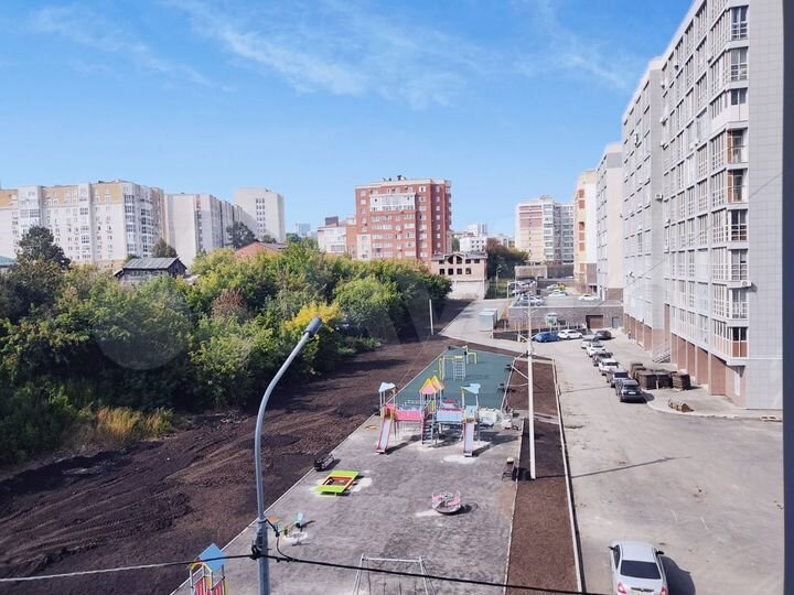 4-к. квартира, 139 м², 4/16 эт.